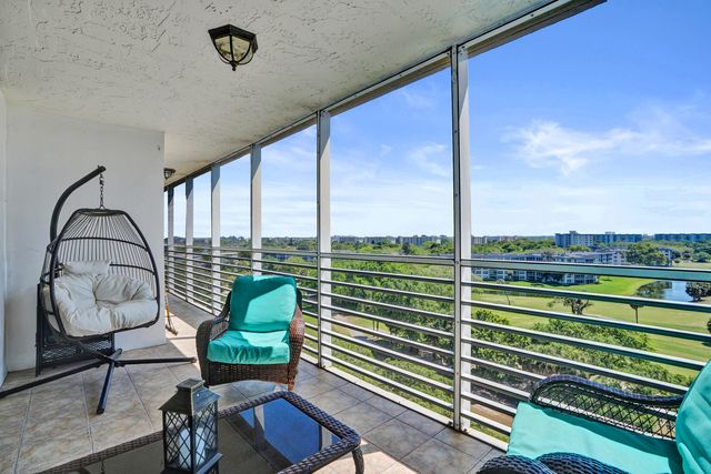 3520 Oaks Way 1010, Pompano Beach, FL 33069