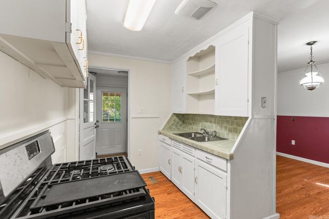 5329 Lee Avenue, Little Rock, AR 72205