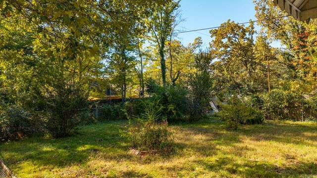 5329 Lee Avenue, Little Rock, AR 72205