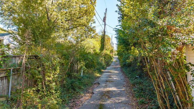 5329 Lee Avenue, Little Rock, AR 72205