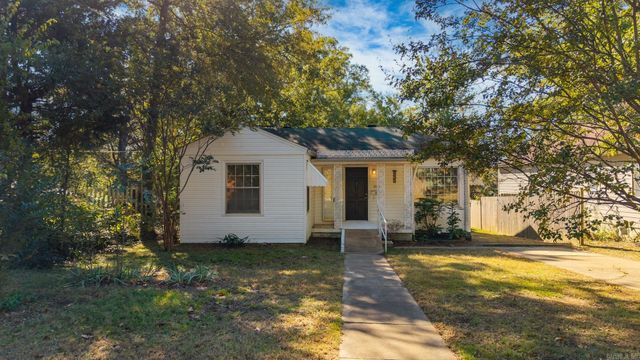 5329 Lee Avenue, Little Rock, AR 72205