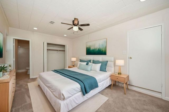 804 23rd Avenue N, Texas City, TX 77590