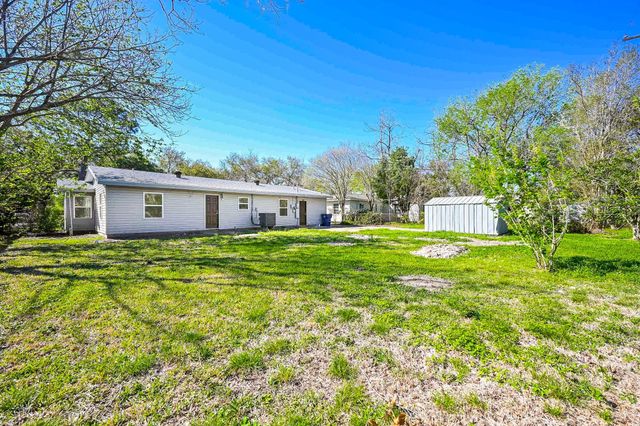 804 23rd Avenue N, Texas City, TX 77590