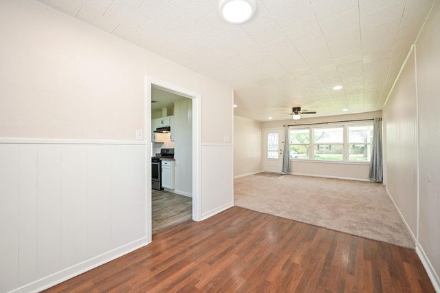 804 23rd Avenue N, Texas City, TX 77590