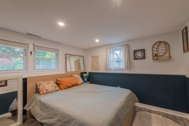 14 Justine Rd, Plymouth, MA 02360