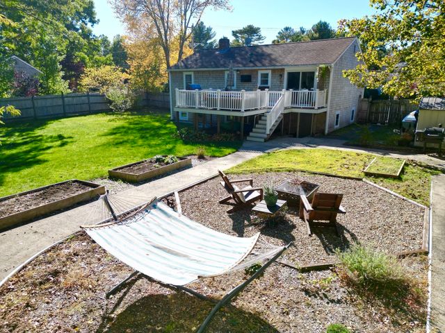 14 Justine Rd, Plymouth, MA 02360
