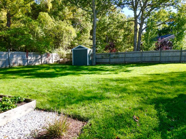 14 Justine Rd, Plymouth, MA 02360