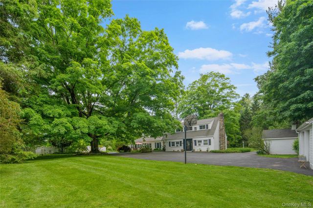36 Granite Springs Road, Granite Springs, NY 10527