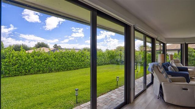 429 Pine Villa Drive, Atlantis, FL 33462