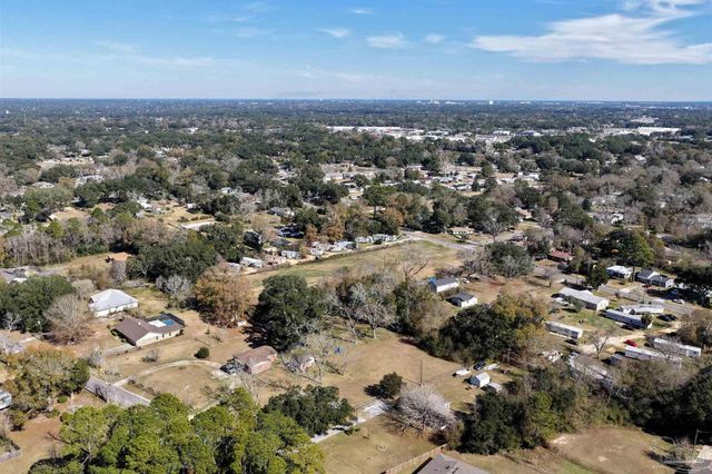 1501 N 50th Ave, Pensacola, FL 32506