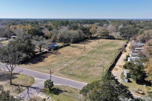 1501 N 50th Ave, Pensacola, FL 32506