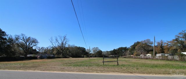 1501 N 50th Ave, Pensacola, FL 32506