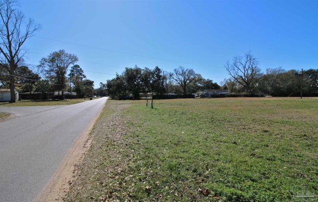 1501 N 50th Ave, Pensacola, FL 32506