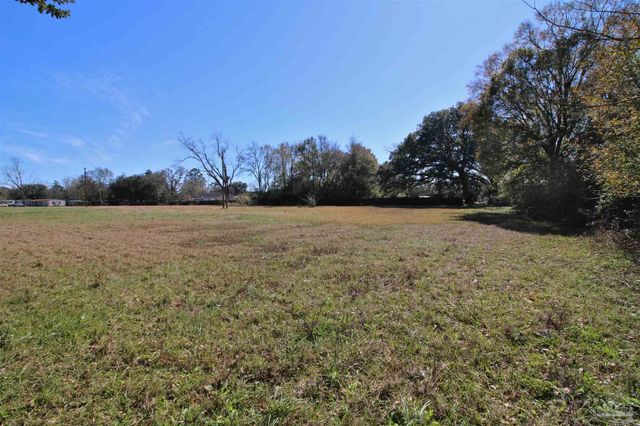 1501 N 50th Ave, Pensacola, FL 32506