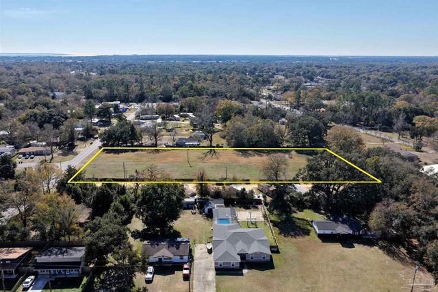 1501 N 50th Ave, Pensacola, FL 32506