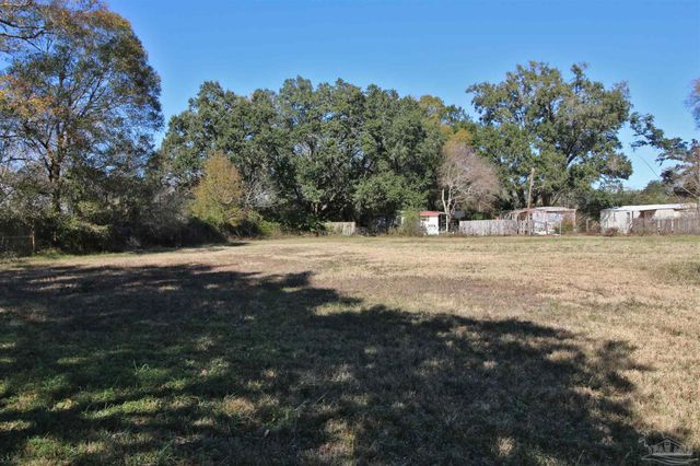 1501 N 50th Ave, Pensacola, FL 32506