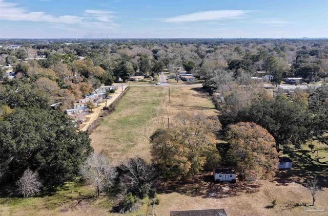 1501 N 50th Ave, Pensacola, FL 32506