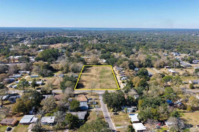 1501 N 50th Ave, Pensacola, FL 32506