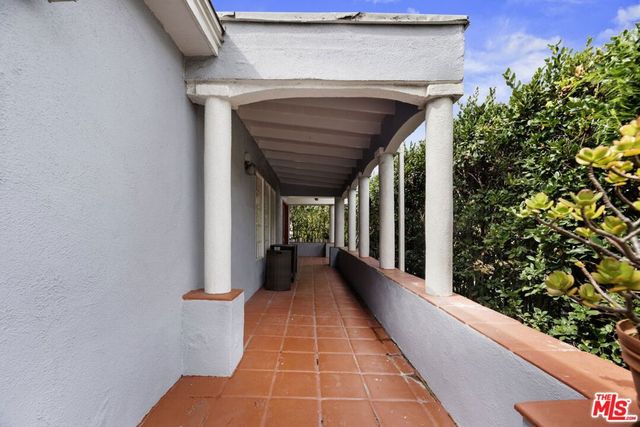 7764 Fountain Avenue, West Hollywood, CA 90046