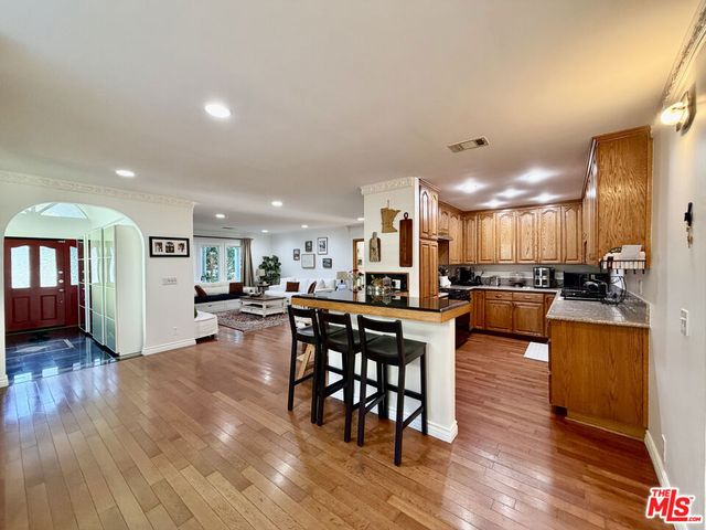 7764 Fountain Avenue, West Hollywood, CA 90046