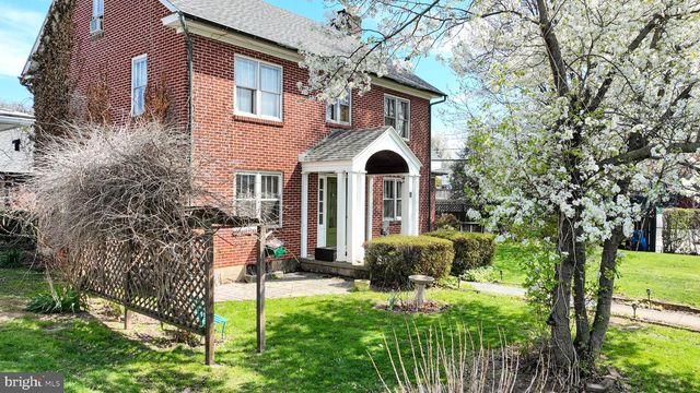 7 OAKLEIGH AVE, Harrisburg, PA 17111
