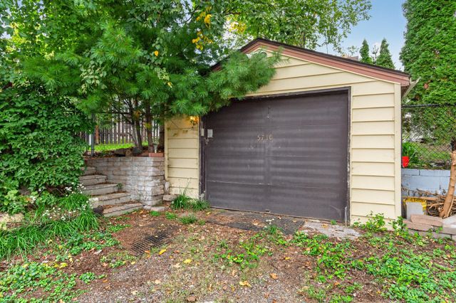 5740 22nd Avenue S, Minneapolis, MN 55417