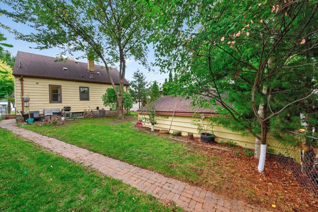 5740 22nd Avenue S, Minneapolis, MN 55417