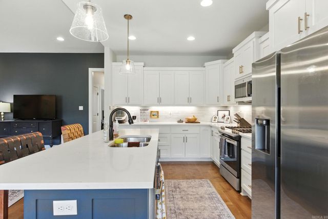 17205 Edinburgh Drive, Little Rock, AR 72210