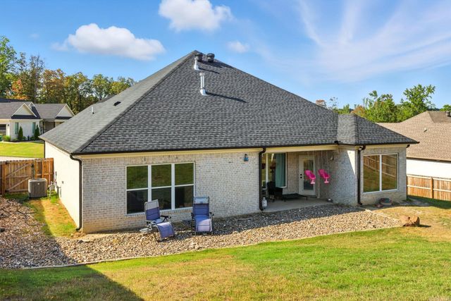 17205 Edinburgh Drive, Little Rock, AR 72210