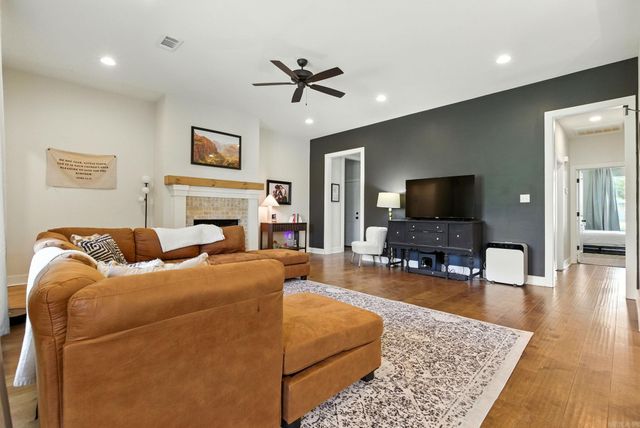 17205 Edinburgh Drive, Little Rock, AR 72210