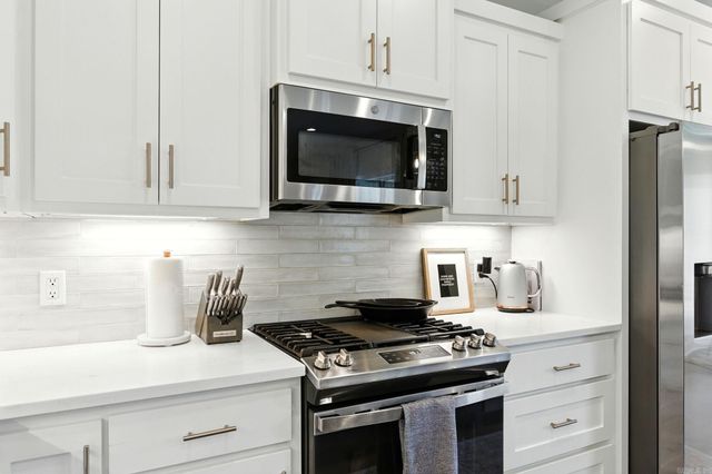 17205 Edinburgh Drive, Little Rock, AR 72210