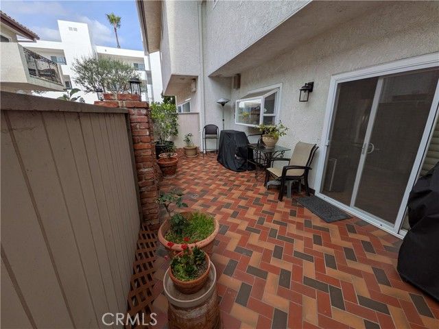 1209 S Catalina Avenue, Redondo Beach, CA 90277