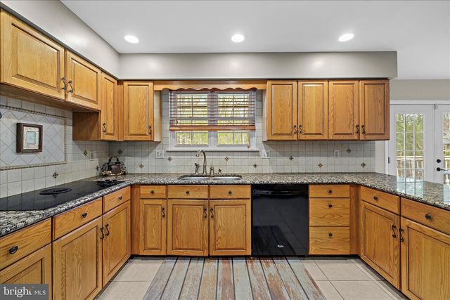 3904 THOROUGHBRED LN, Owings Mills, MD 21117