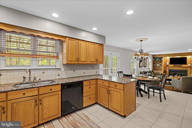 3904 THOROUGHBRED LN, Owings Mills, MD 21117