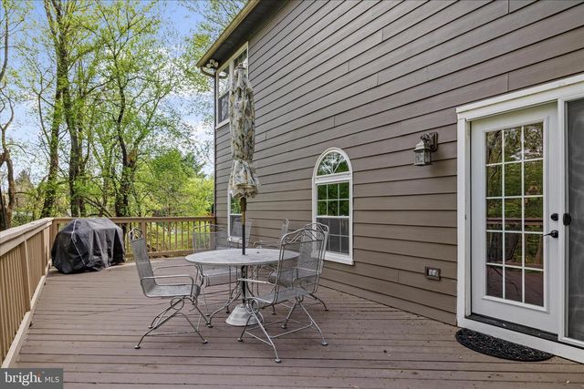 3904 THOROUGHBRED LN, Owings Mills, MD 21117