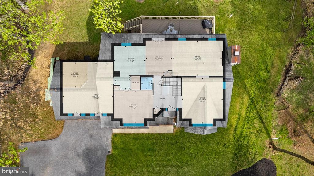 Image 5 of property listing at 3904 THOROUGHBRED LN, Owings Mills, MD 21117