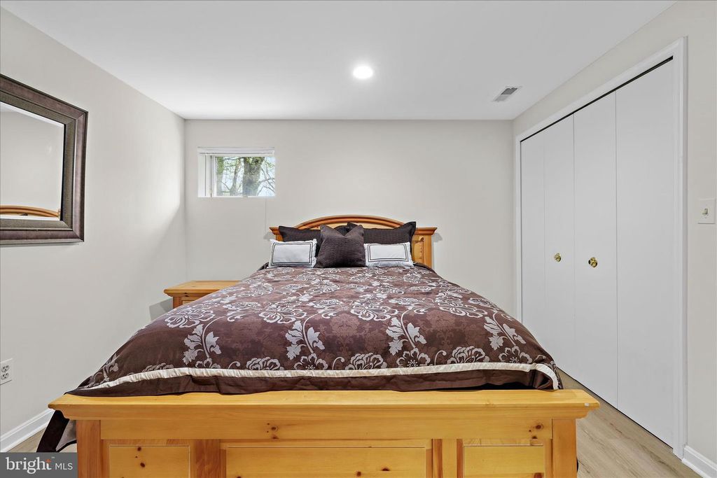 Image 50 of property listing at 3904 THOROUGHBRED LN, Owings Mills, MD 21117