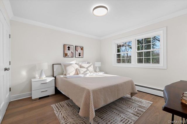 27 Valley Avenue, Locust Valley, NY 11560