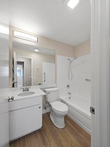 5440 Baltimore Dr 92, La Mesa, CA 91942