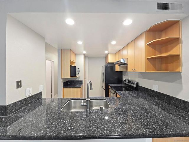 5440 Baltimore Dr 92, La Mesa, CA 91942