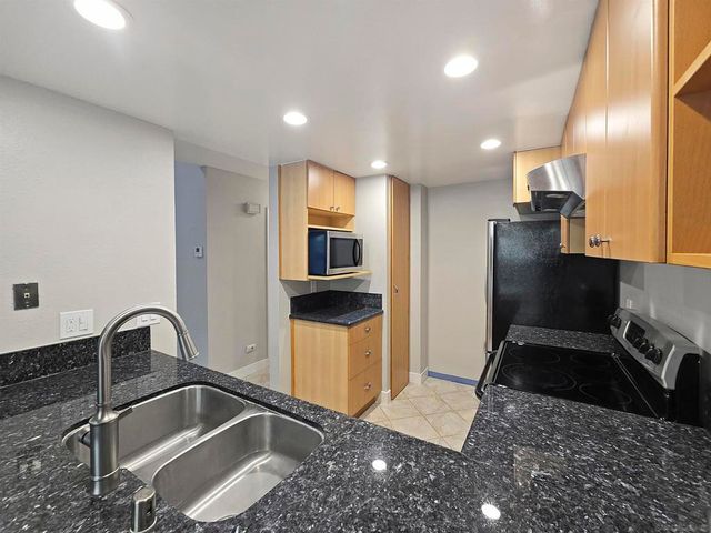 5440 Baltimore Dr 92, La Mesa, CA 91942