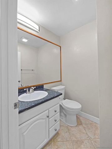 5440 Baltimore Dr 92, La Mesa, CA 91942