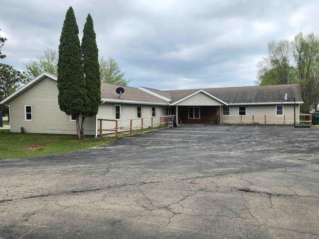 107 Gillette Street, Pardeeville, WI 53954