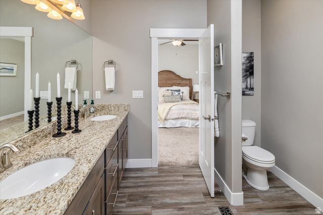 45 N VILLAGE PARK DR, Layton, UT 84041