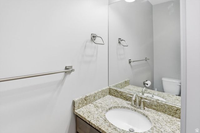 45 N VILLAGE PARK DR, Layton, UT 84041