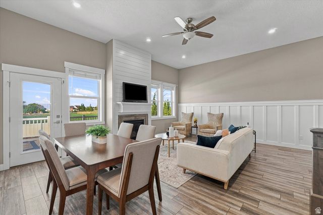 45 N VILLAGE PARK DR, Layton, UT 84041