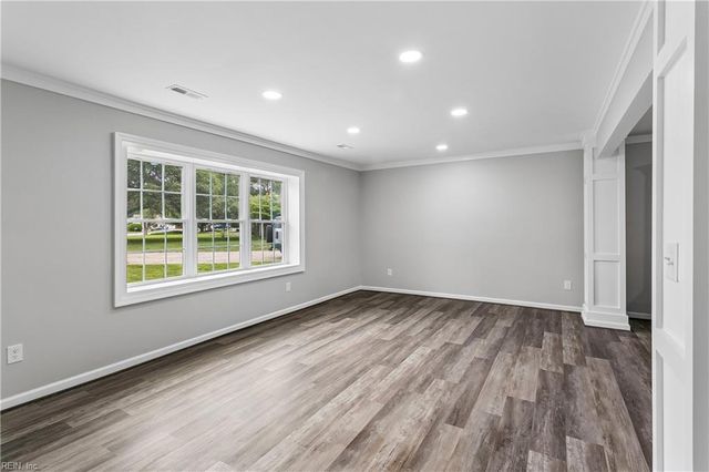 223 Captains CT, Hampton, VA 23669