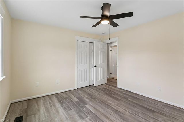 223 Captains CT, Hampton, VA 23669