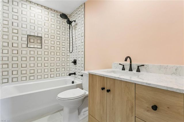 223 Captains CT, Hampton, VA 23669