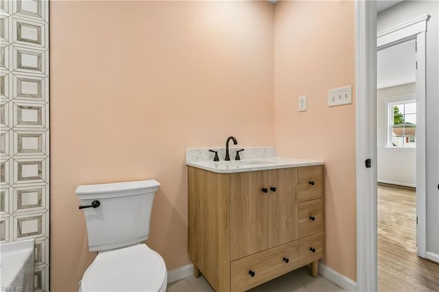 223 Captains CT, Hampton, VA 23669